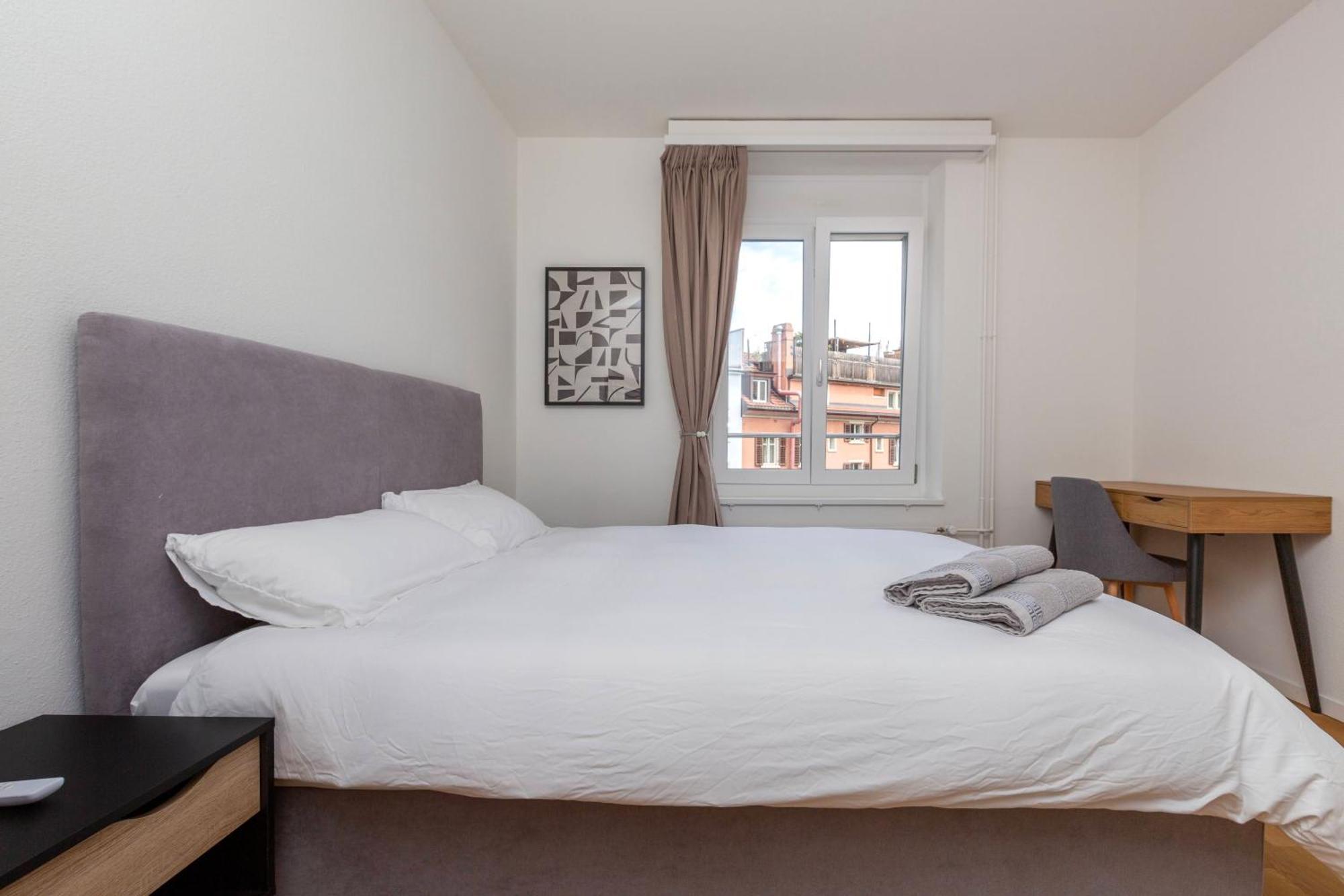 Kaya 4a - Downtown 2br With Balcony Appartement